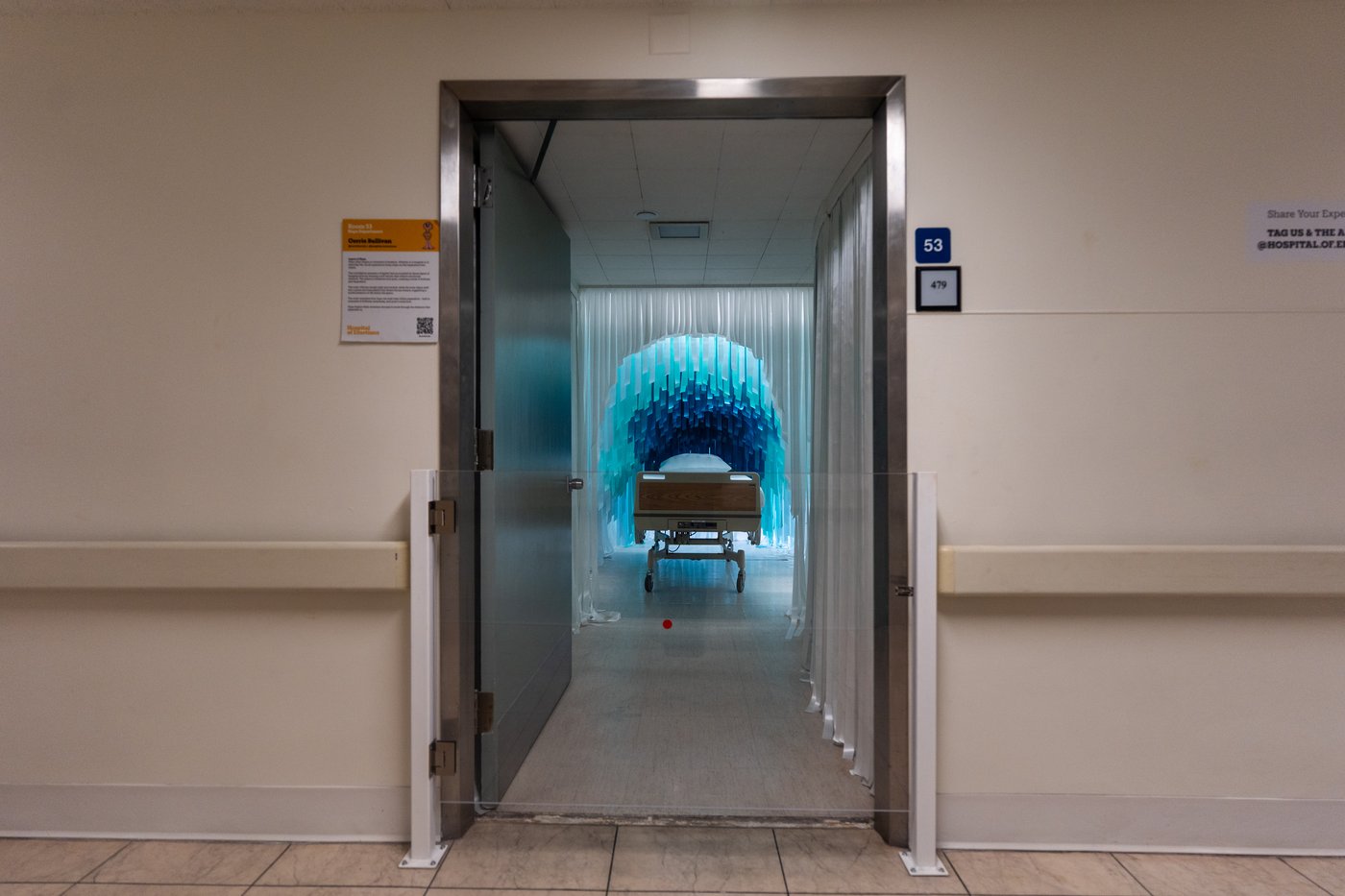 Former LA hospital hosts immersive art show, in photos | iNFOnews.ca