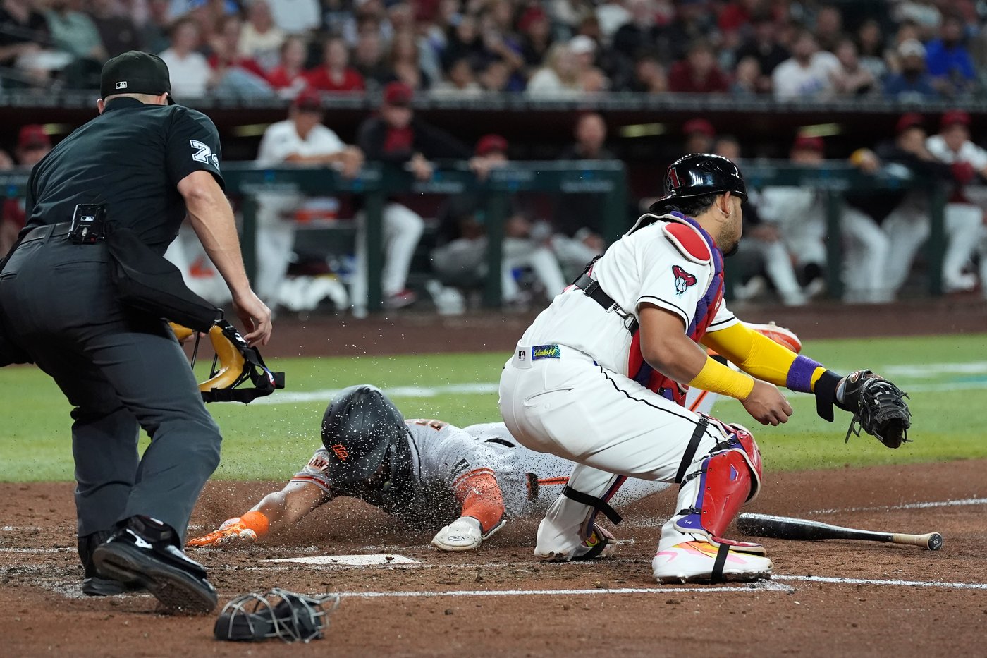Perdomo hits 3-run double, Rodriguez deals, D-backs top Giants again in 5-4 win | iNFOnews.ca