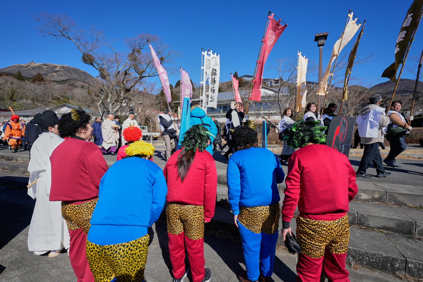 Photos of Hakone Shrine marking Setsubun with bean-throwing to ward off evil spirits | iNFOnews.ca