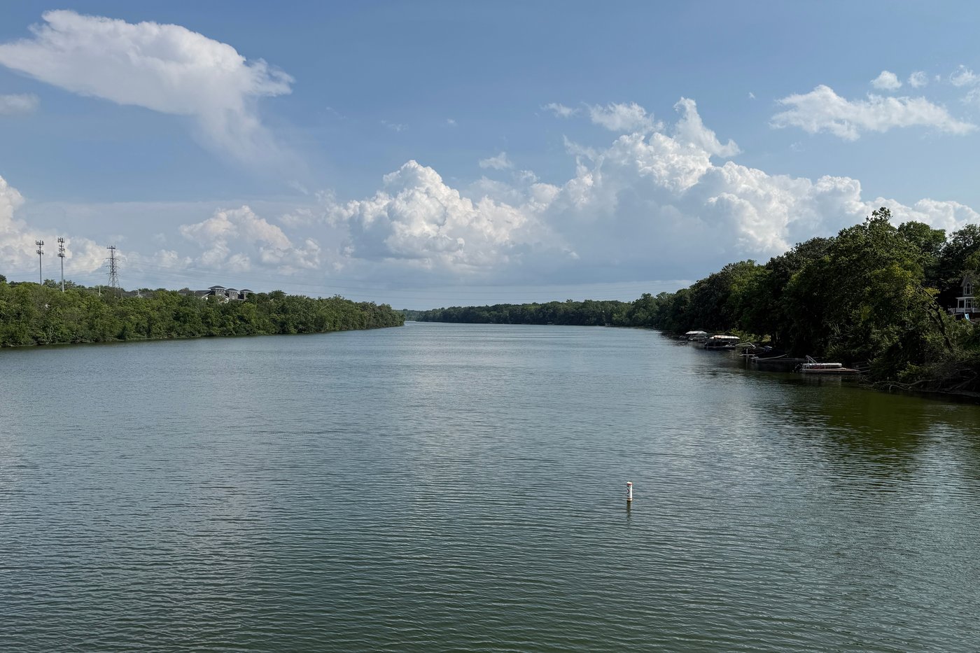 2 married couples from Honduras were among 5 adults who drowned in an Ohio river | iNFOnews.ca