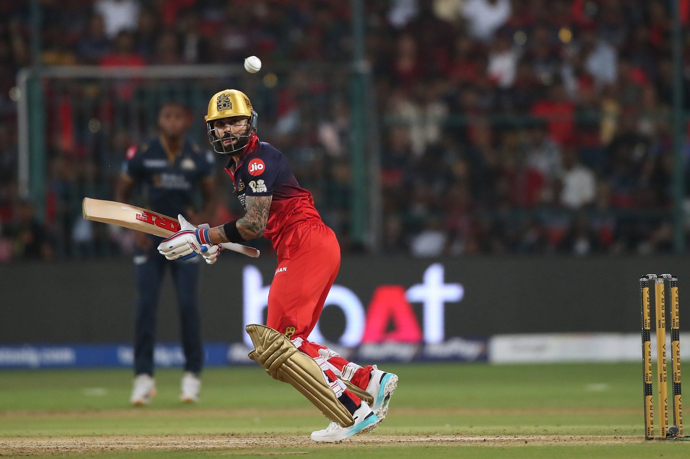 Kohli and Padikkal lead Bengaluru into IPL top two after beating Gujarat | iNFOnews.ca
