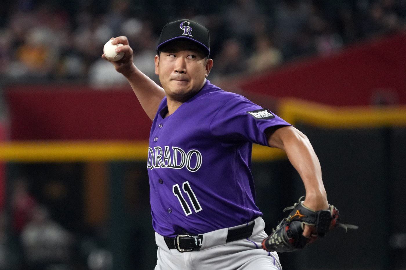 Karros hits 2-run homer before leaving after collision, Rockies rally past Diamondbacks for 3-2 win | iNFOnews.ca Karros hits 2-run homer before leaving after collision, Rockies rally past Diamondbacks for 3-2 win | iNFOnews.ca