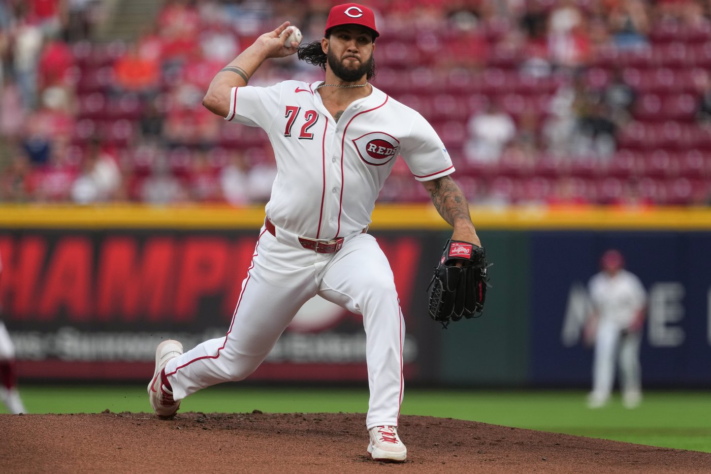 Lane Thomas hits grand slam in 1st inning, leads Royals to a 9-2 win over the Reds | iNFOnews.ca