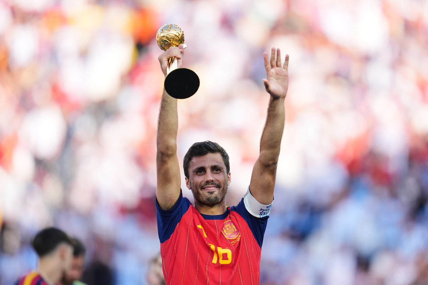 Rodri arrives hailing Barcelona's soccer values after a 'tough decision' to leave Man City | iNFOnews.ca