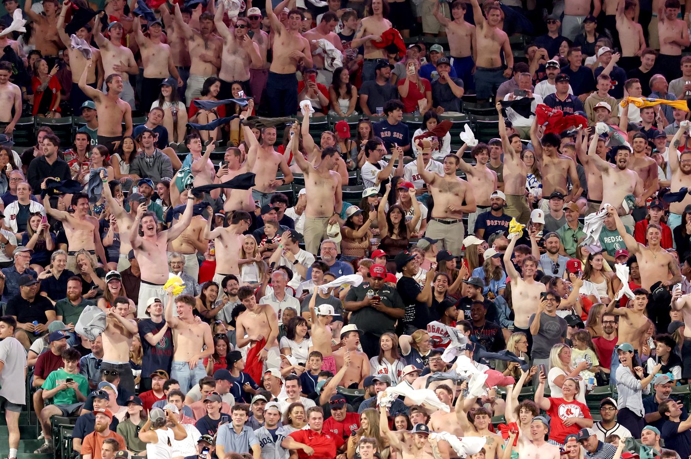 Red Sox push win streak to 11 games, reach .500 with 5-3 win over Rays to sweep doubleheader | iNFOnews.ca
