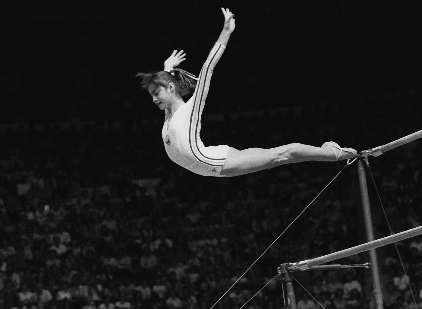 Olympic great Comaneci returns to Montreal, where her perfect 10 changed gymnastics | iNFOnews.ca