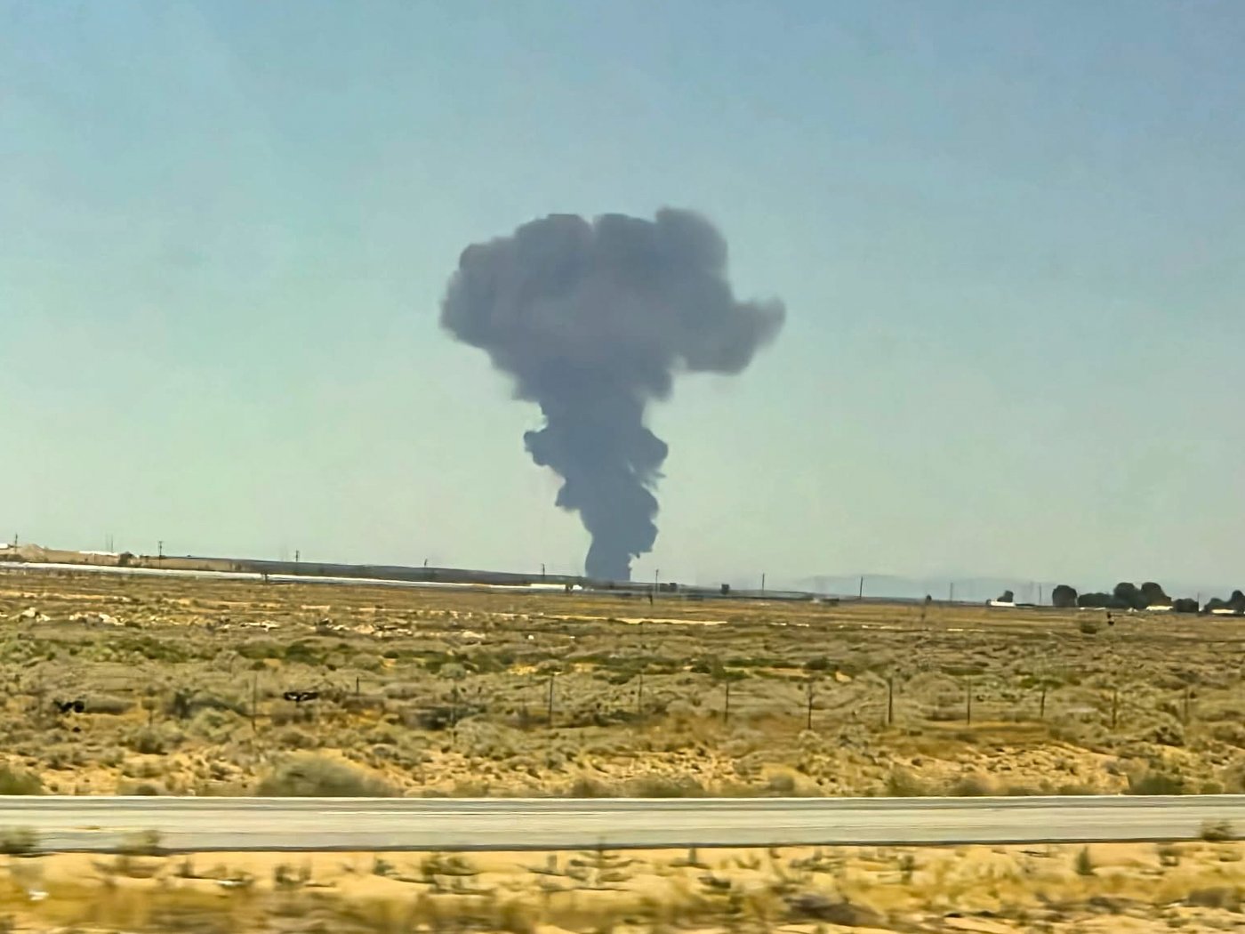 B-52 was in the air a very short time before crashing and killing all 8 on board | iNFOnews.ca