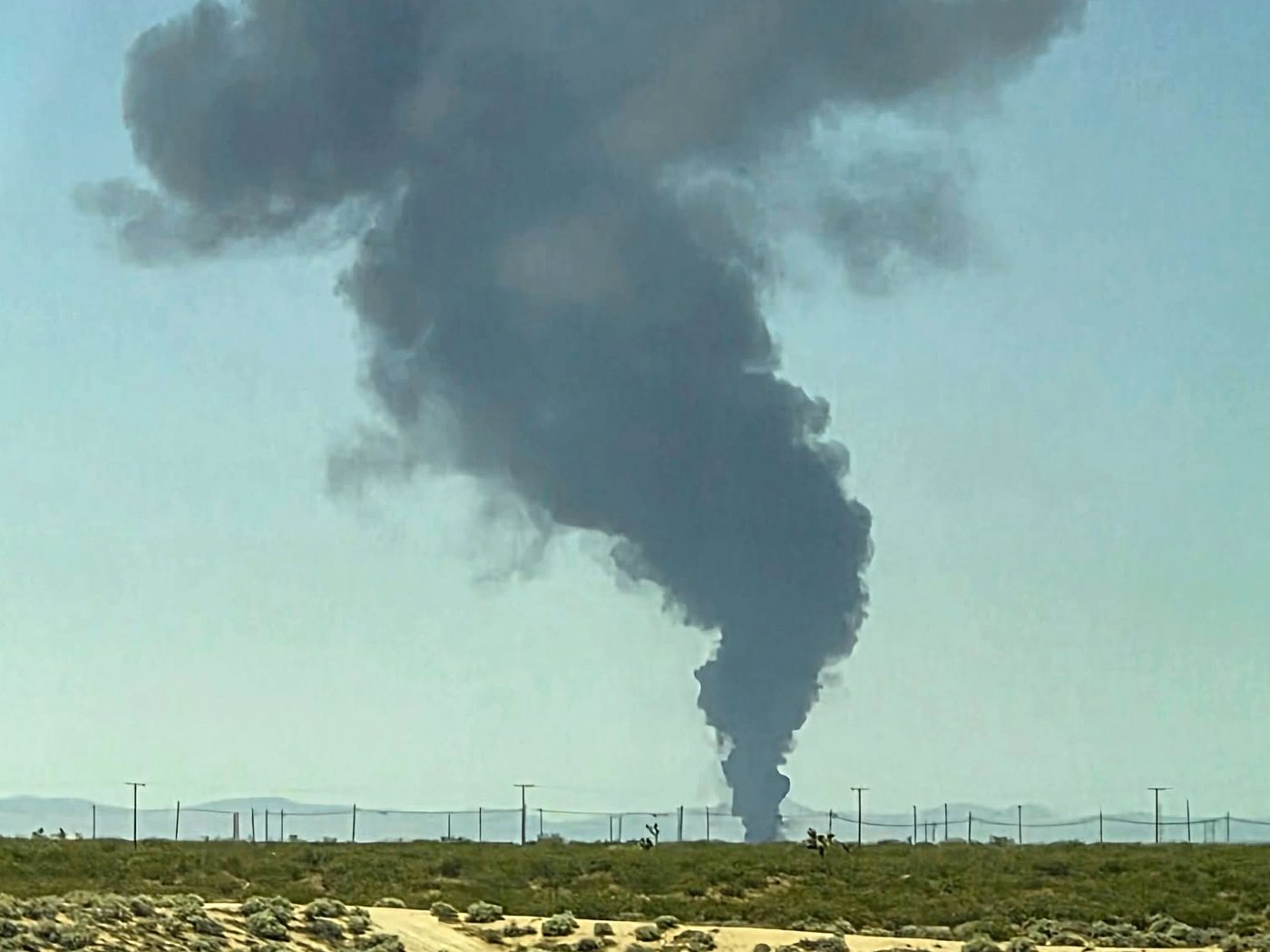 B-52 was in the air a very short time before crashing and killing all 8 on board | iNFOnews.ca