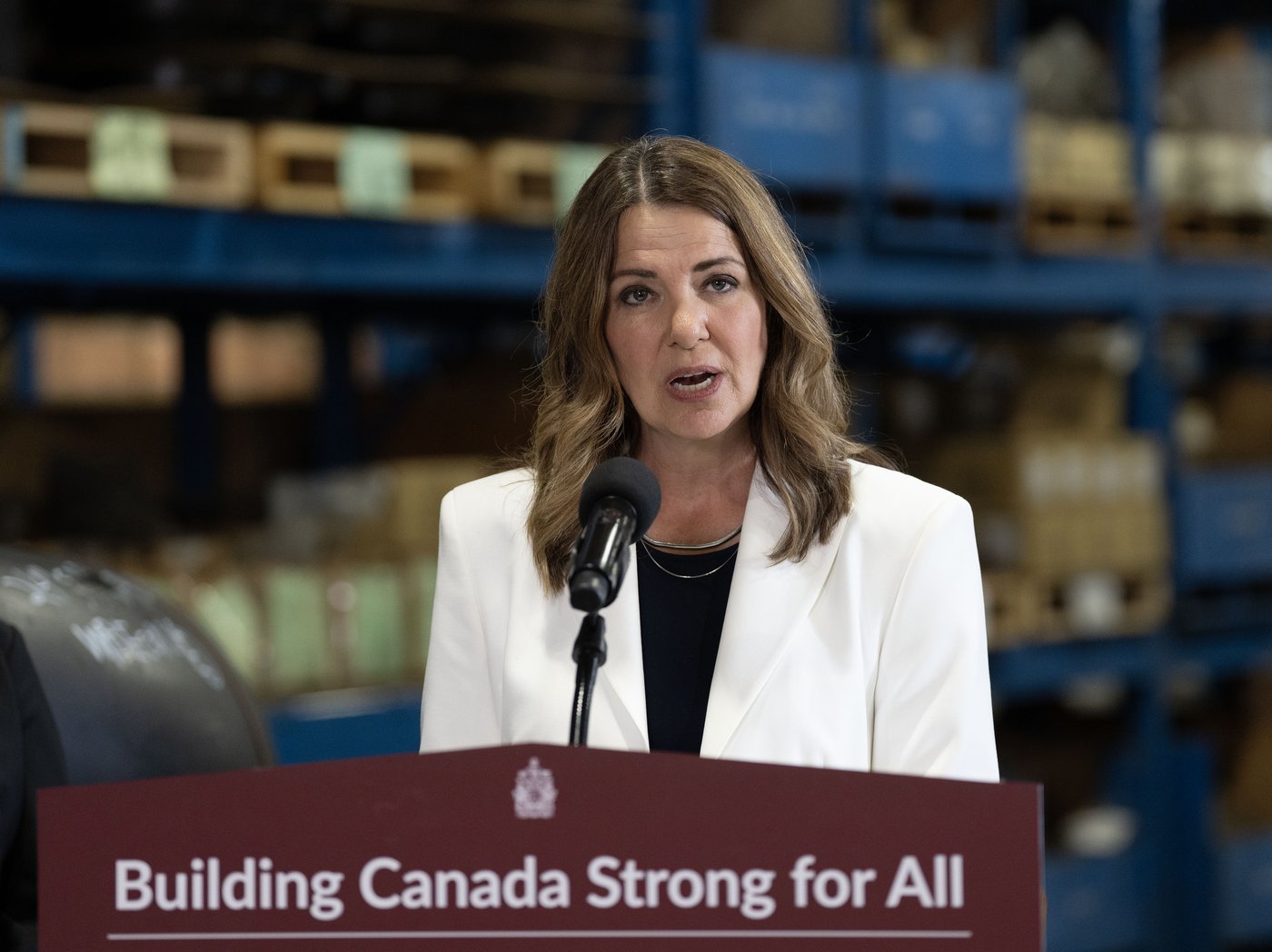 Alberta submits plans and announces partners for new pipeline to B.C. coast | iNFOnews.ca