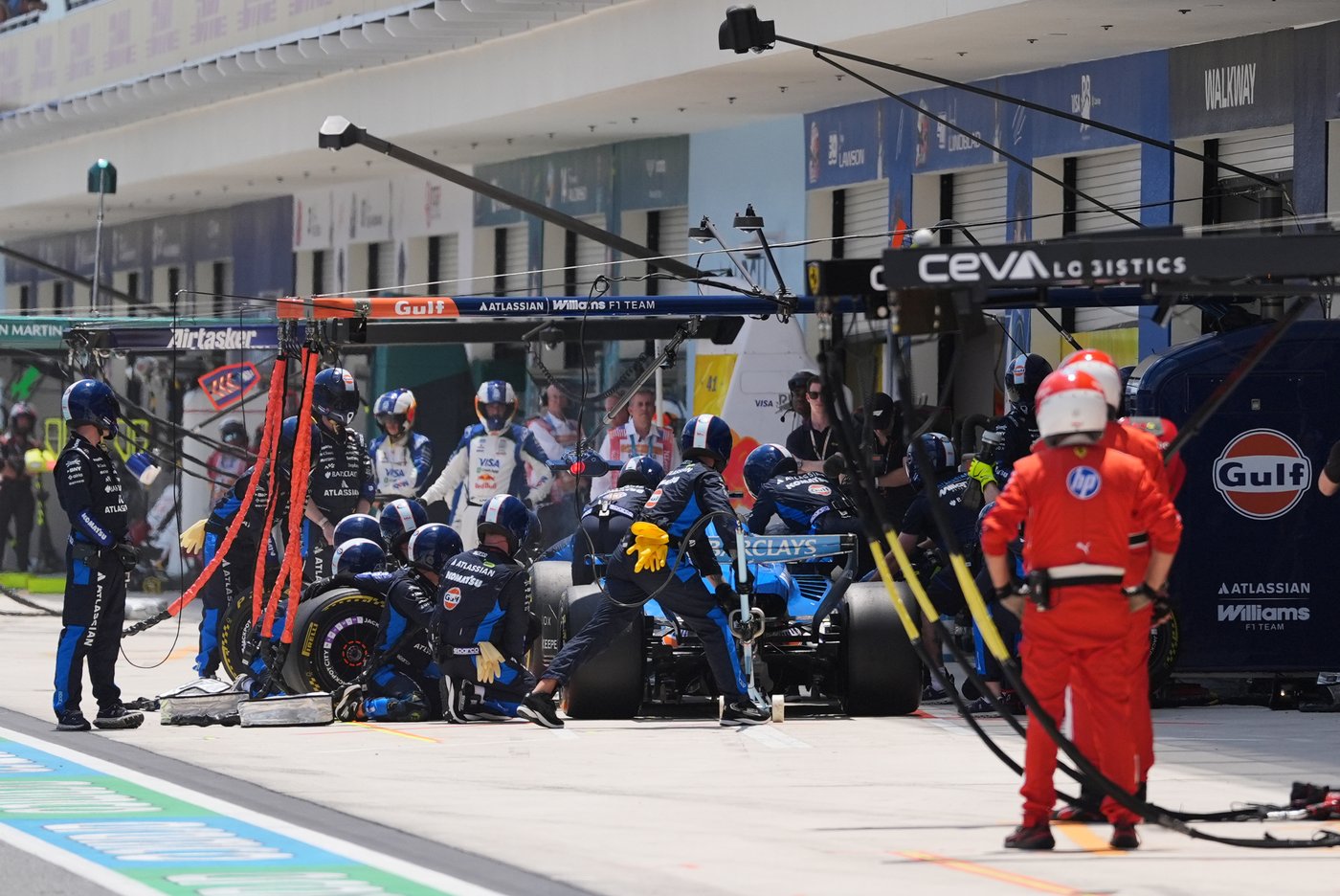 Formula 1's electrical revolution is losing its spark and V8 power could return | iNwheels