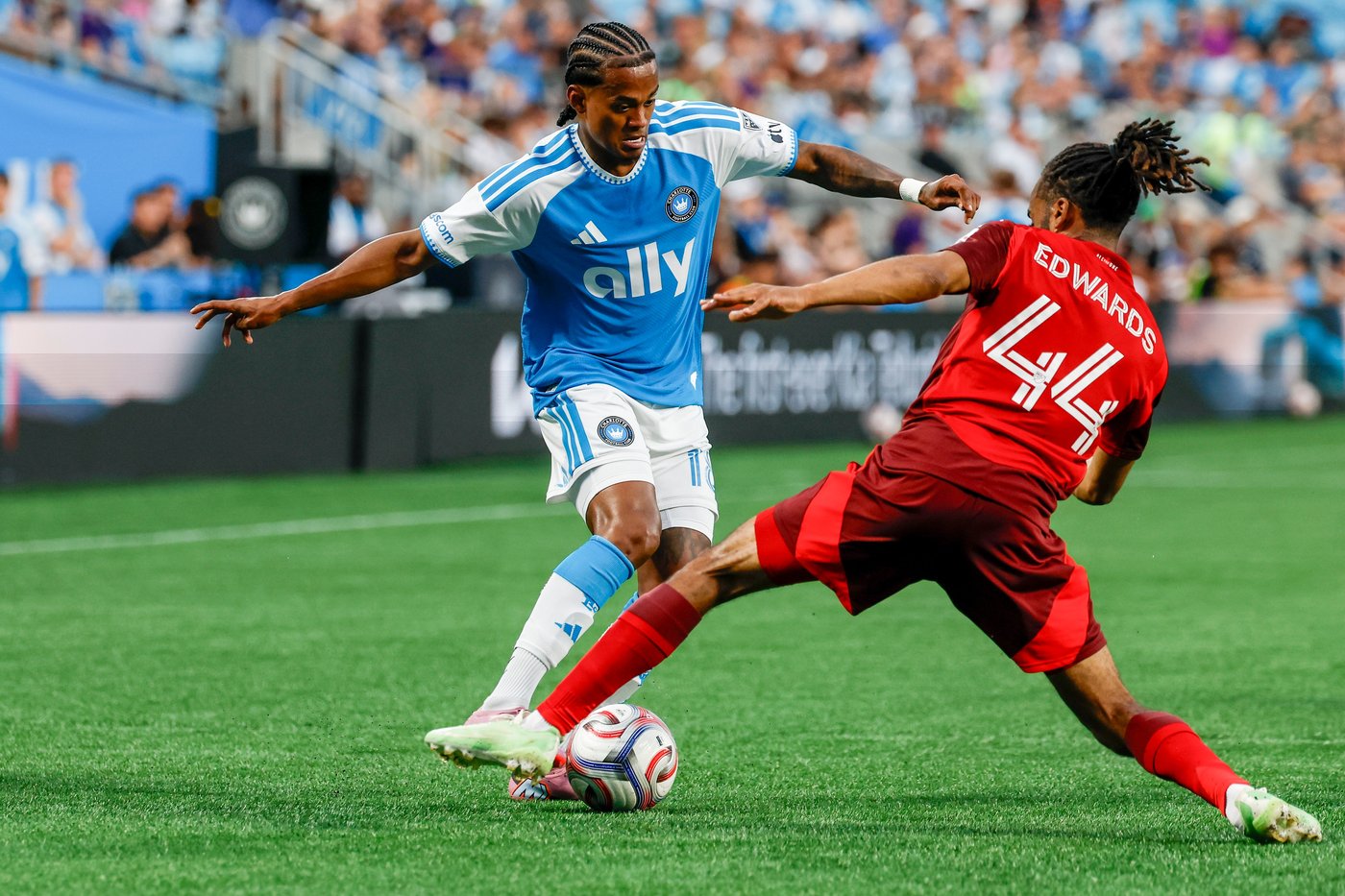 Pep Biel, Kerwin Vargas spark Charlotte to 3-1 victory over Toronto | iNFOnews.ca