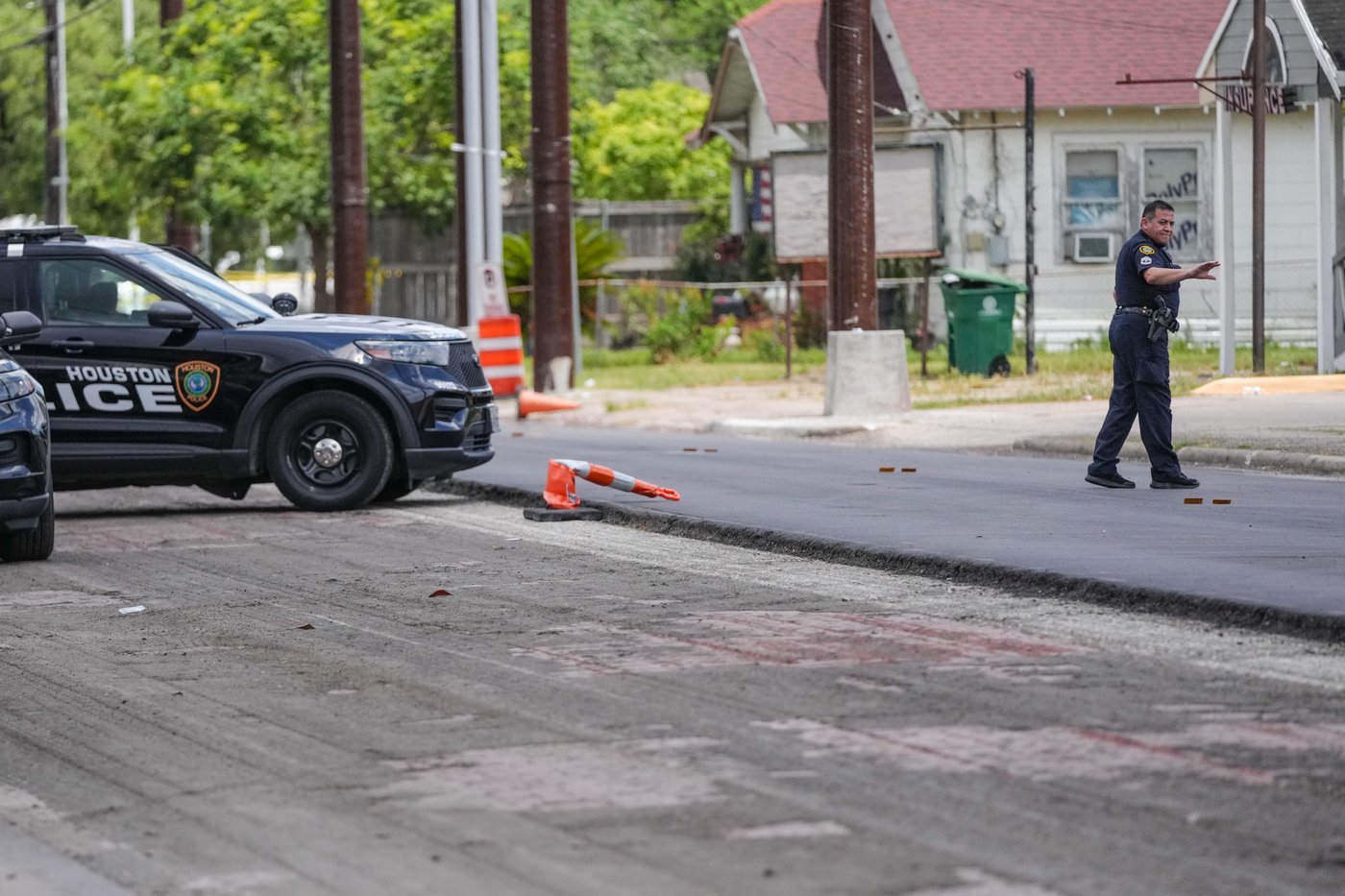Immigration agent fatally shot a man in Houston during an enforcement operation, authorities say | iNFOnews.ca