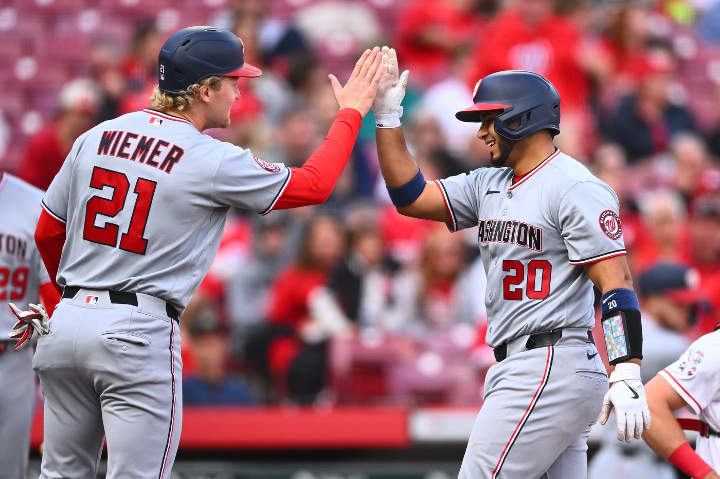Daylen Lile's 2-run homer in 10th sends Nationals to 8-7 win over Reds | iNFOnews.ca