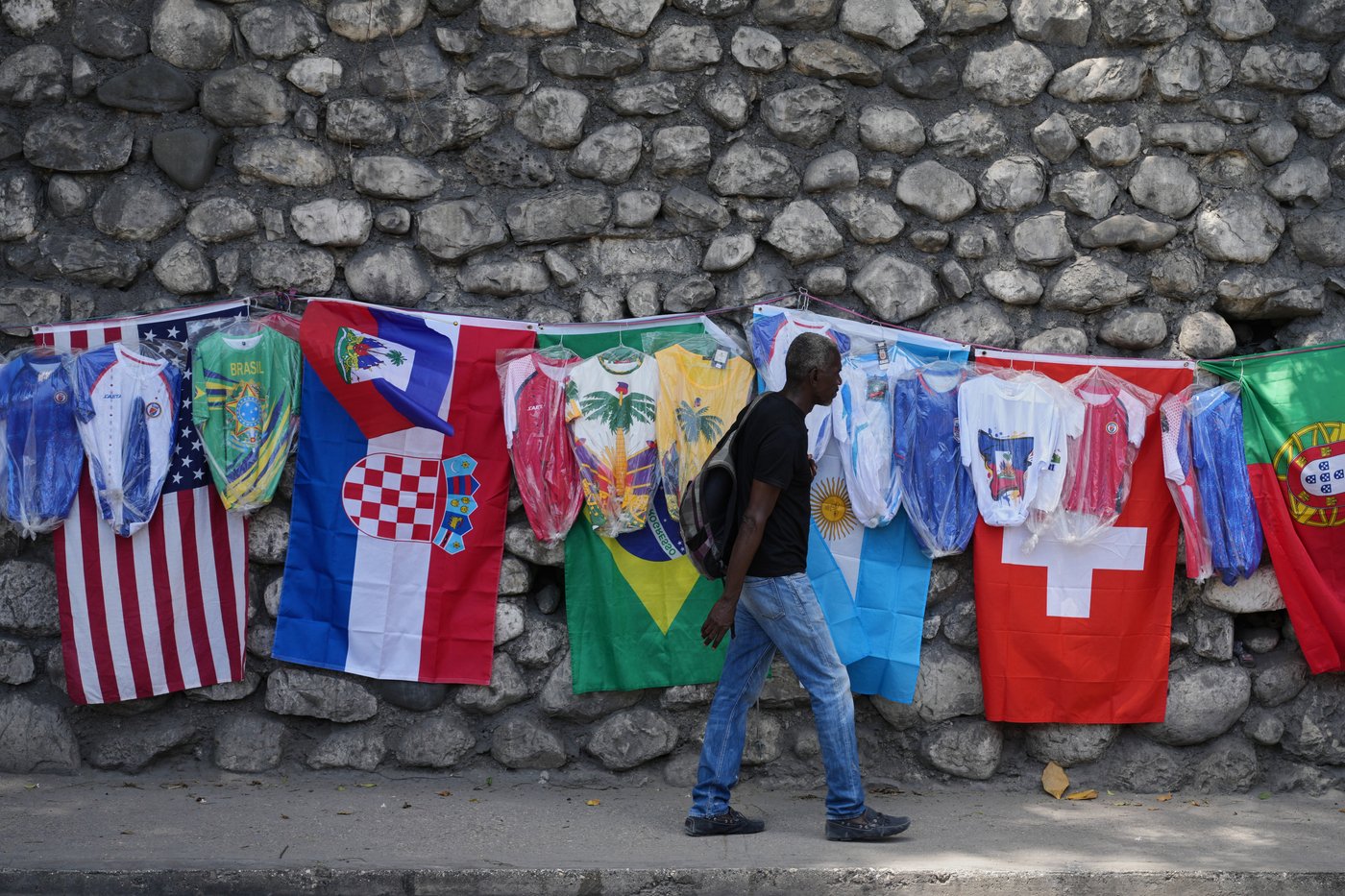 Haitians switch soccer allegiances from Brazil as 'Grenadiers' end World Cup drought | iNFOnews.ca