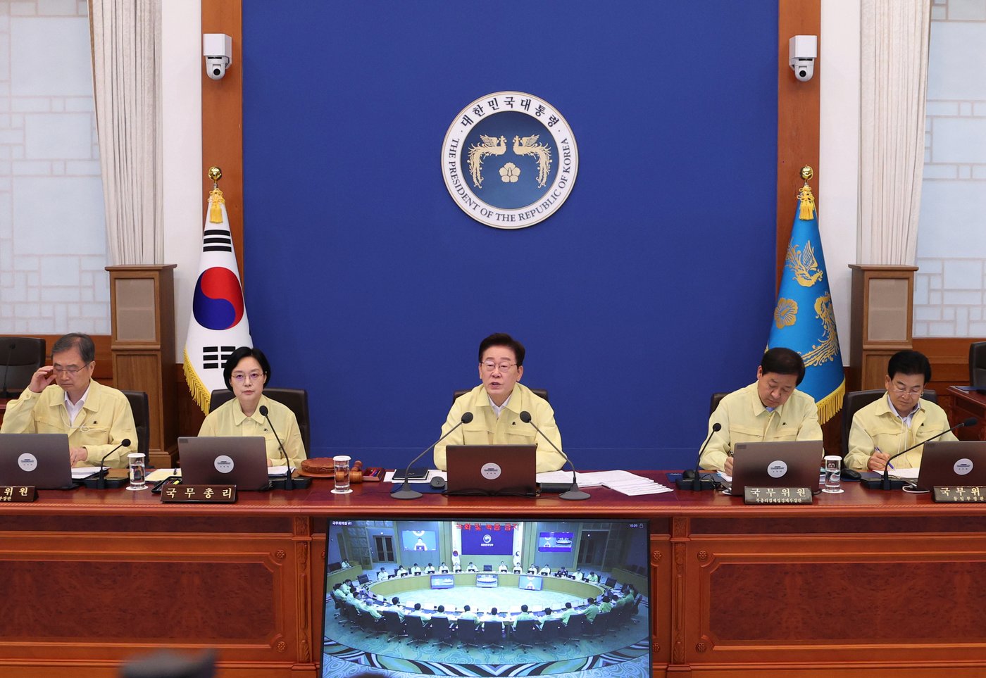 South Korea president stresses US alliance as many baffled by Trump order to cut exercises | iNFOnews.ca
