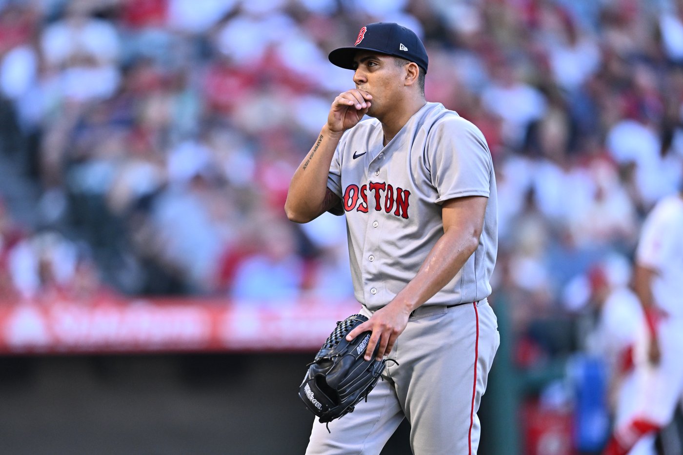 Red Sox pitcher Ranger Suarez leaves 7-5 win over Angels because of injury | iNFOnews.ca Red Sox pitcher Ranger Suarez leaves 7-5 win over Angels because of injury | iNFOnews.ca