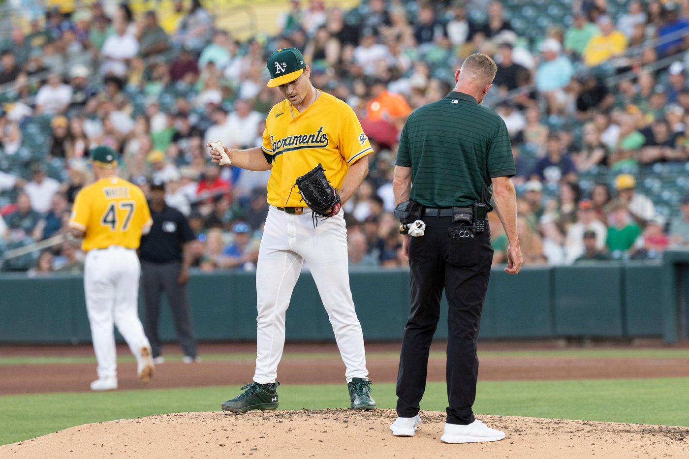 Langford hists go-ahead homer, Rangers beat Athletics 5-3 to end 4-game skid | iNFOnews.ca