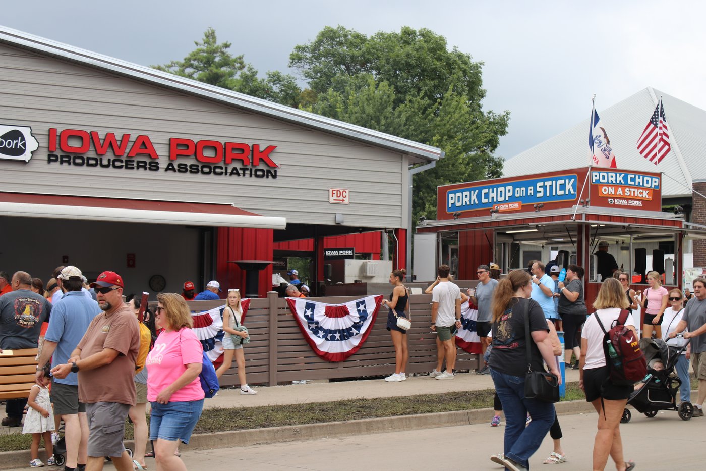 Pork and politics: Canadians bring trade pitch to Iowa state fair | iNFOnews.ca
