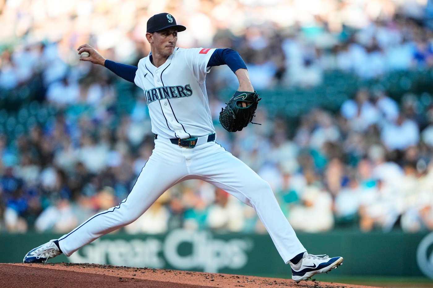 Kyle Bradish strikes out career-best 12 as Orioles sink Mariners 5-3 | iNFOnews.ca