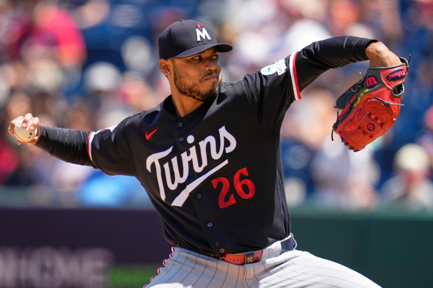 Trevor Larnach and Luke Keaschall get RBIs in 12th as Twins beat Guardians 3-1 for series split | iNFOnews.ca