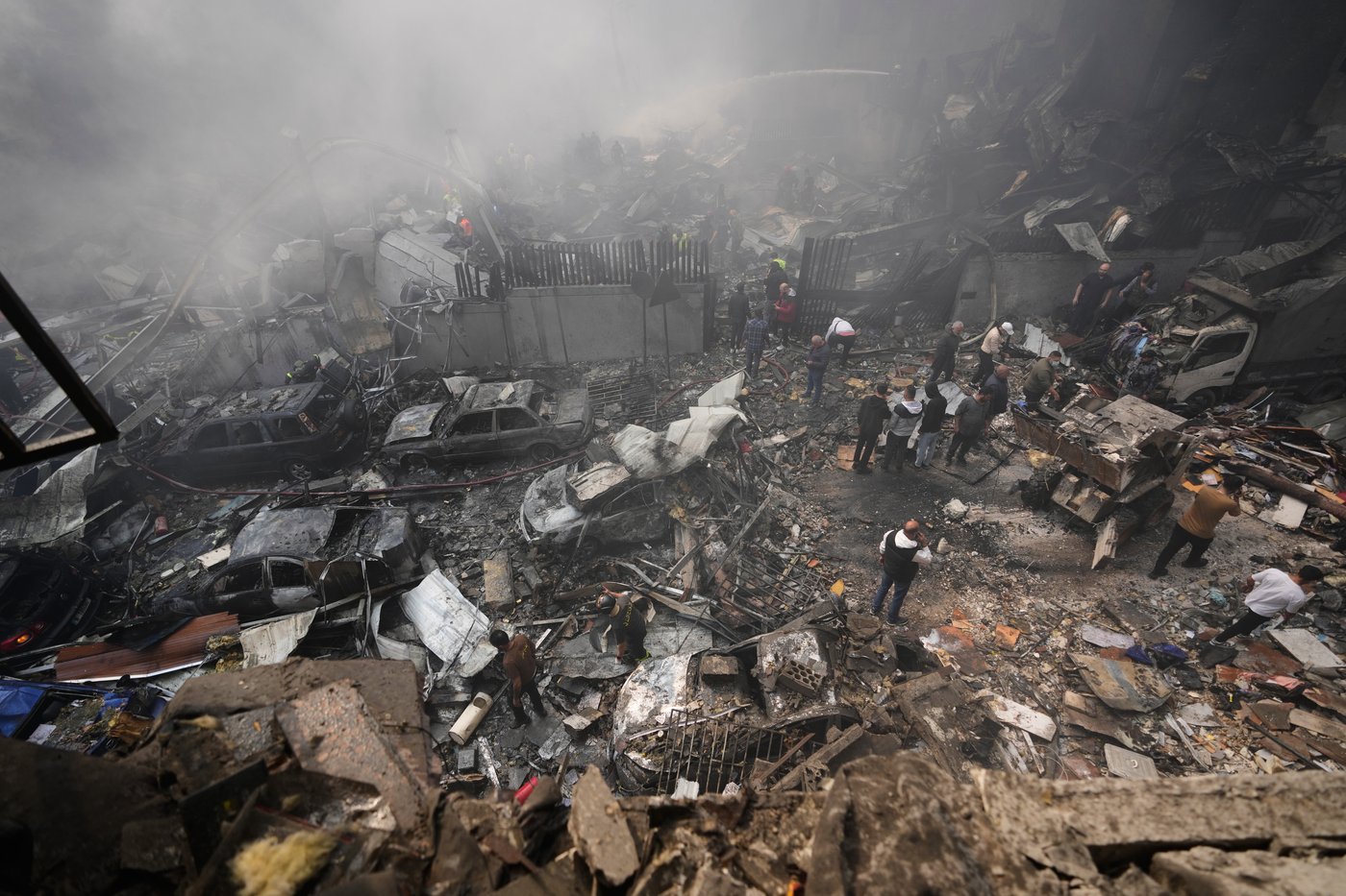 AP reporter describes intense Israeli attacks that stunned Beirut | iNFOnews.ca