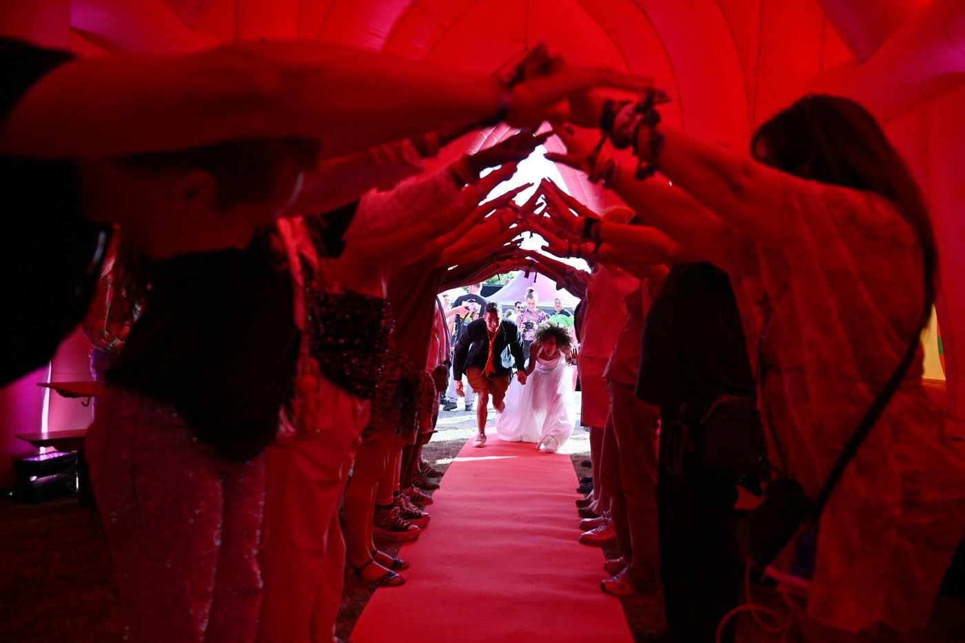 Amsterdam's Pride festival's mass wedding, in photos | iNFOnews.ca
