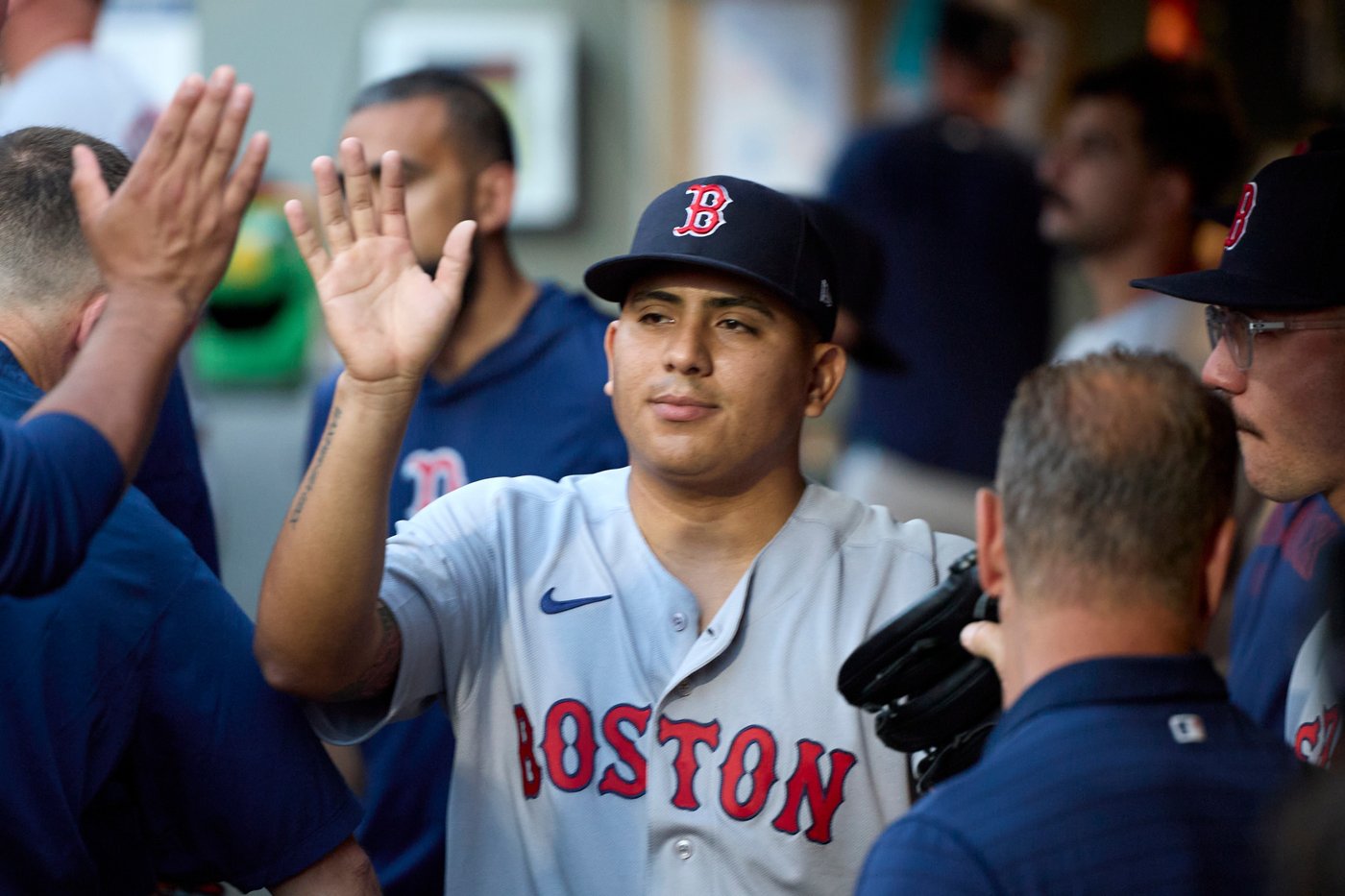 Ranger Suarez takes no-hitter into 7th inning as Red Sox top Mariners 6-2 | iNFOnews.ca