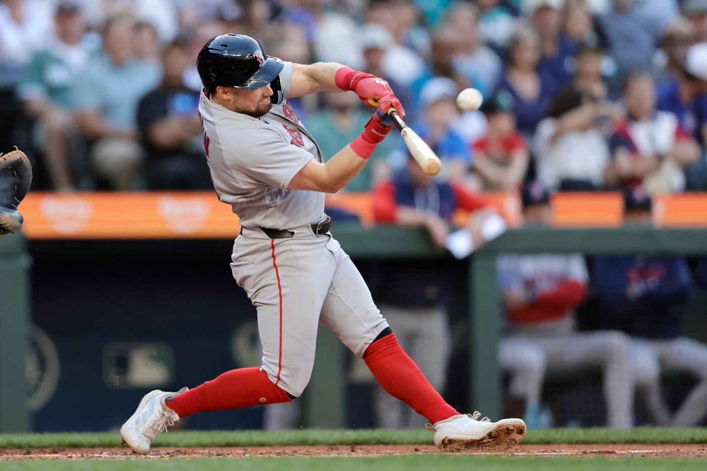 Ranger Suarez takes no-hitter into 7th inning as Red Sox top Mariners 6-2 | iNFOnews.ca