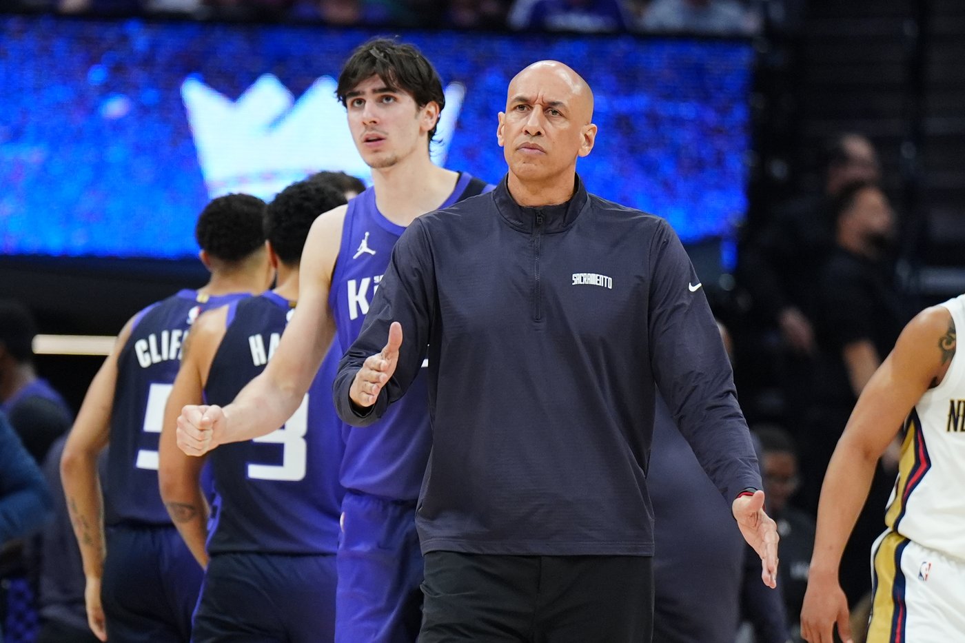 Raynaud scores 28 points to help the Kings beat the Pelicans | iNFOnews.ca