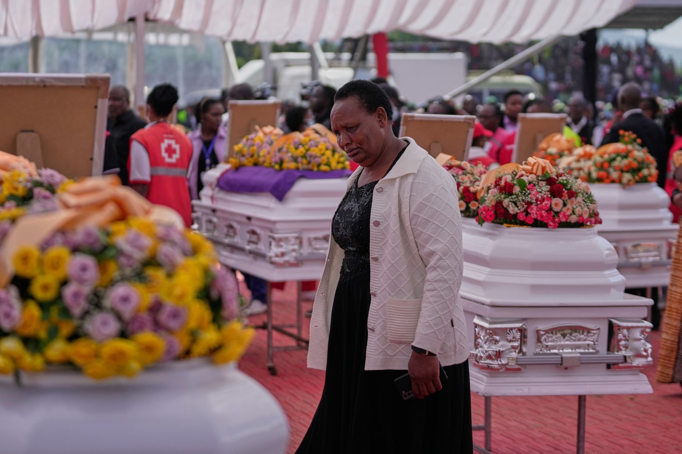 Kenyan authorities to charge students with murder in dorm fire that killed 16 girls | iNFOnews.ca