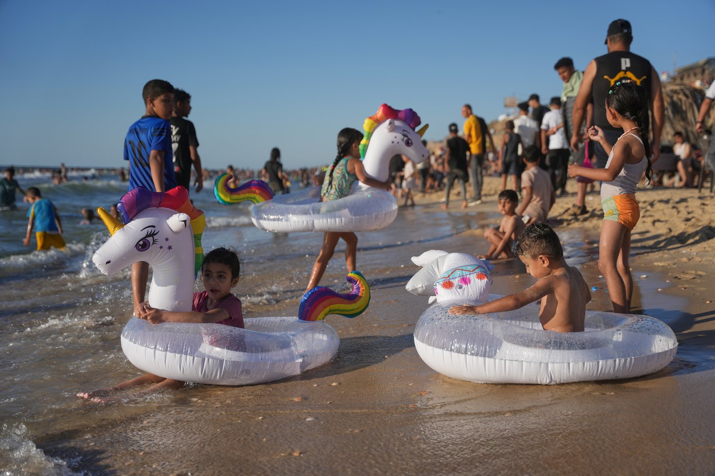 Daily life around the world, in photos | iNFOnews.ca