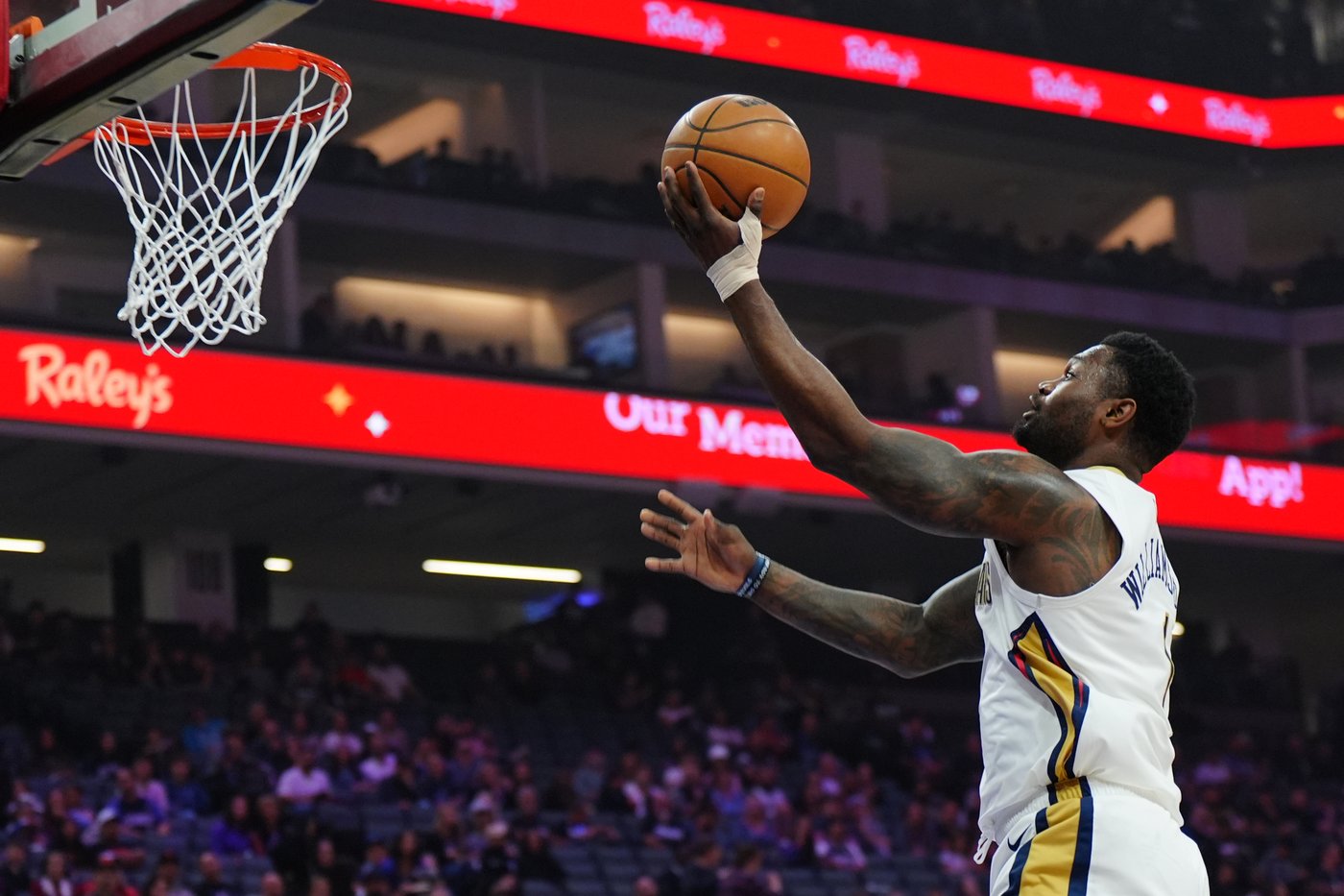 Pelicans star Zion Williamson, healthy but unfulfilled, forecasts 'a different summer' | iNFOnews.ca