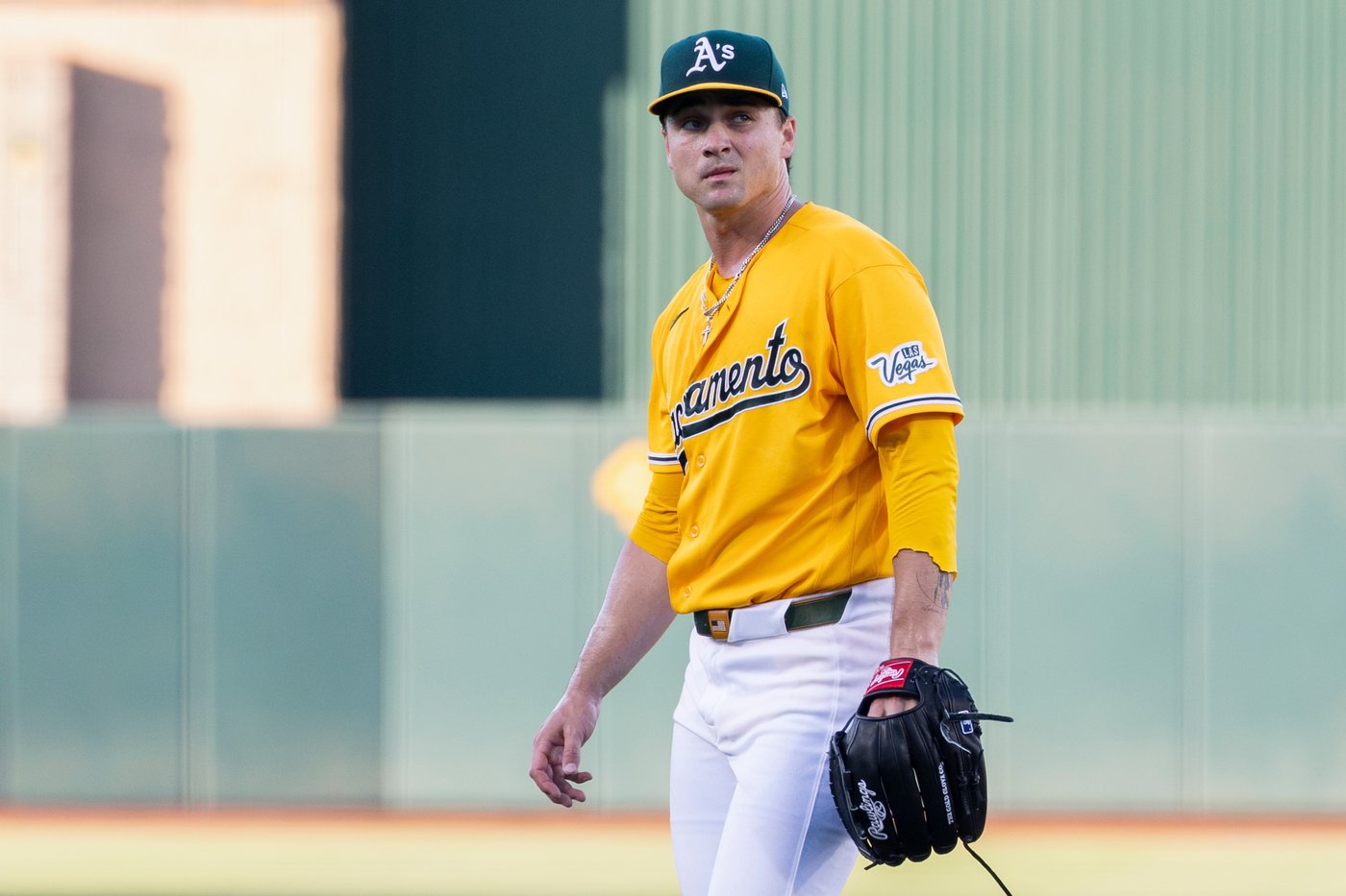 Athletics pitcher J.T. Ginn loses no-hit bid in 7th inning against Nationals | iNFOnews.ca Athletics pitcher J.T. Ginn loses no-hit bid in 7th inning against Nationals | iNFOnews.ca