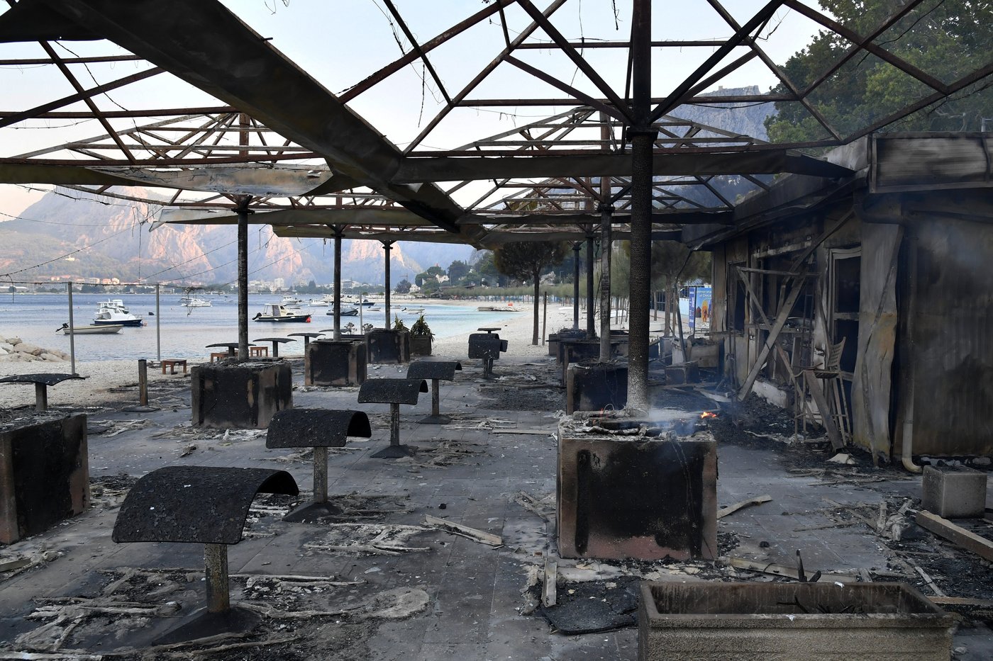 European countries battle multiple wildfires as record heat grips the continent | iNFOnews.ca