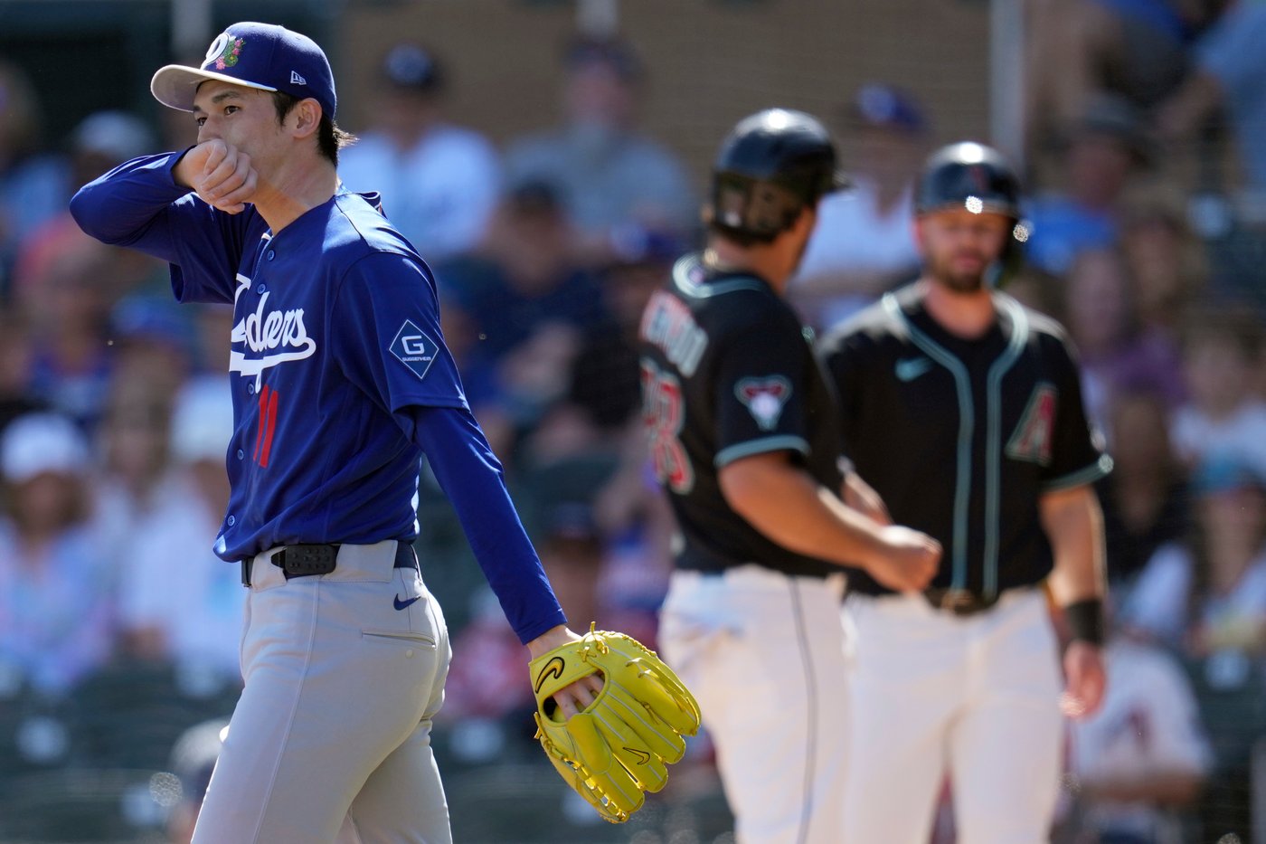 Dodgers' Roki Sasaki erratic in first spring training outing, gives up 3 runs over 1 1/3 innings | iNFOnews.ca Dodgers' Roki Sasaki erratic in first spring training outing, gives up 3 runs over 1 1/3 innings | iNFOnews.ca