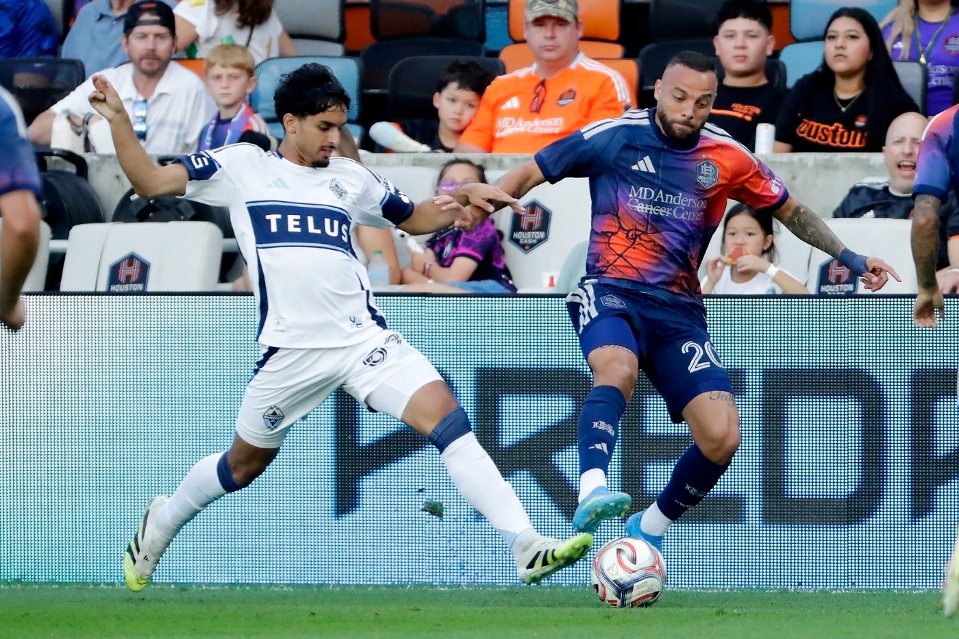 Guilherme's stoppage-time goal helps Dynamo snap Whitecaps' 7-game unbeaten streak | iNFOnews.ca Guilherme's stoppage-time goal helps Dynamo snap Whitecaps' 7-game unbeaten streak | iNFOnews.ca