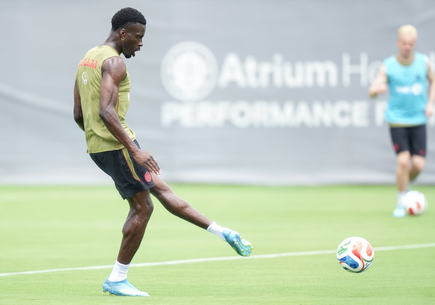 Canadian striker Oluwaseyi grateful for journey that's led to FIFA World Cup | iNFOnews.ca Canadian striker Oluwaseyi grateful for journey that's led to FIFA World Cup | iNFOnews.ca
