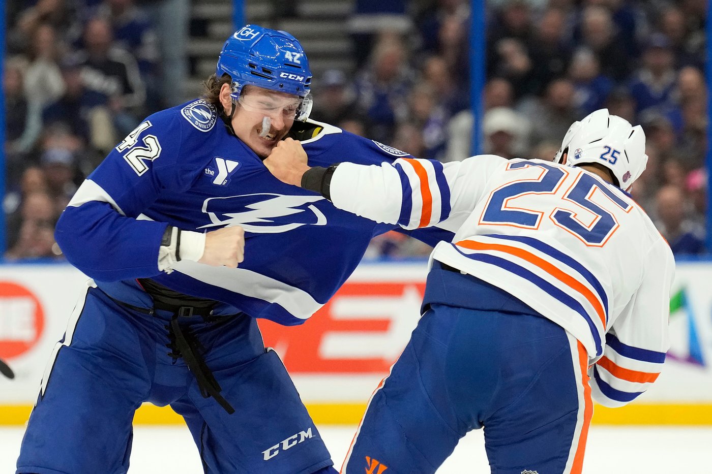 Newly acquired forward Curtis Douglas eager to make an impact with Vancouver Canucks | iNFOnews.ca