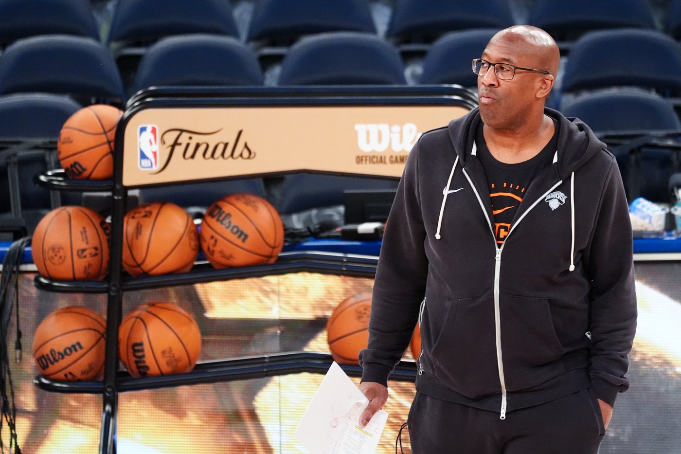 Spurs-Knicks Game 3 of the NBA Finals is a hot ticket with the potential for a wild scene | iNFOnews.ca