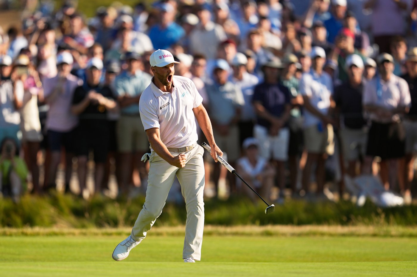 Wyndham Clark avoids record collapse and holds on to win the US Open | iNFOnews.ca
