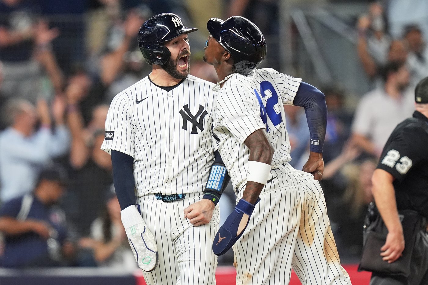 Angels botch popup in 9th and Yankees take advantage when Caballero's double gives them 5-4 win | iNFOnews.ca