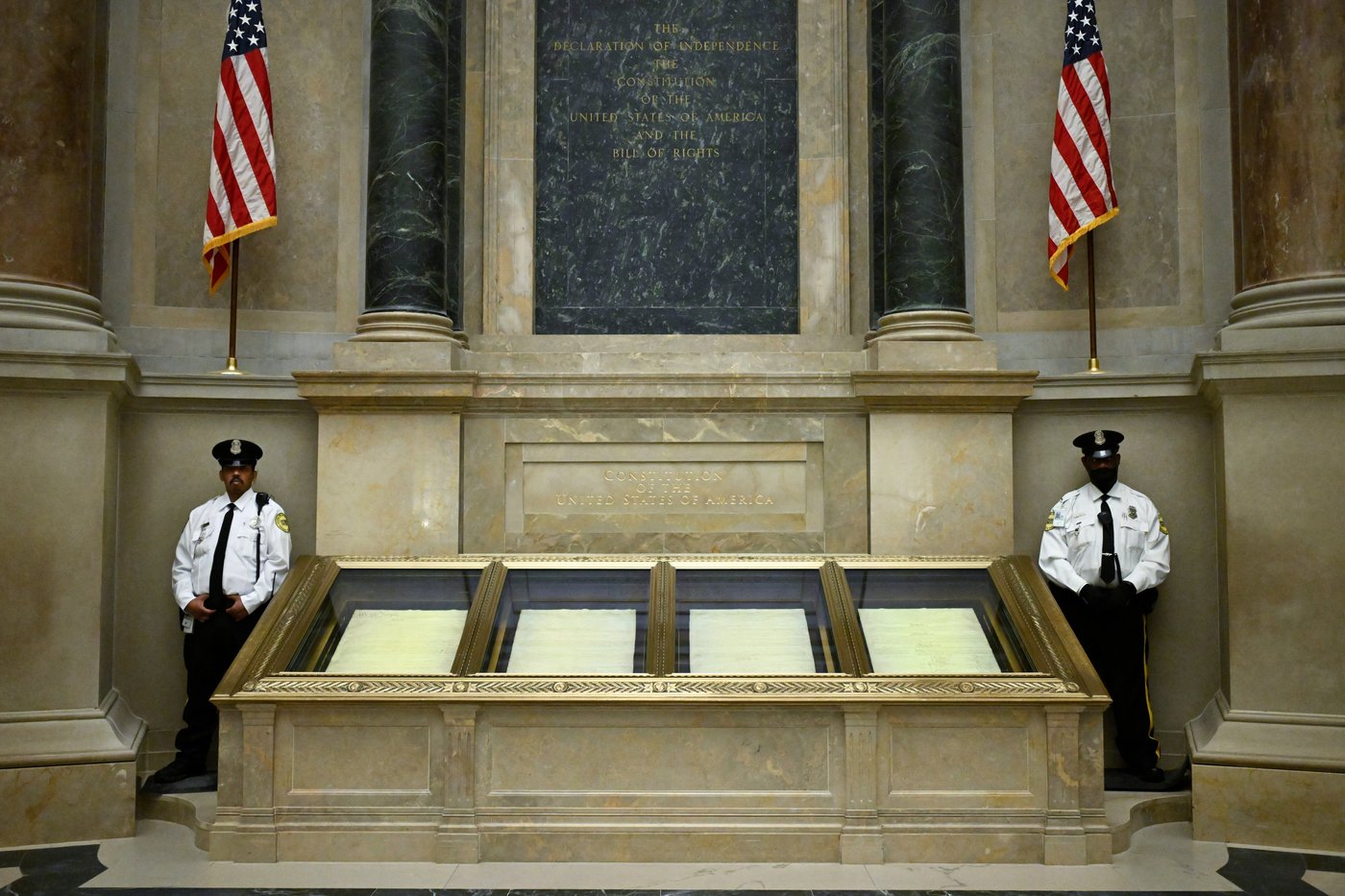 'We hold these truths': Viewing the Declaration of Independence, visitors reflect on America at 250 | iNFOnews.ca