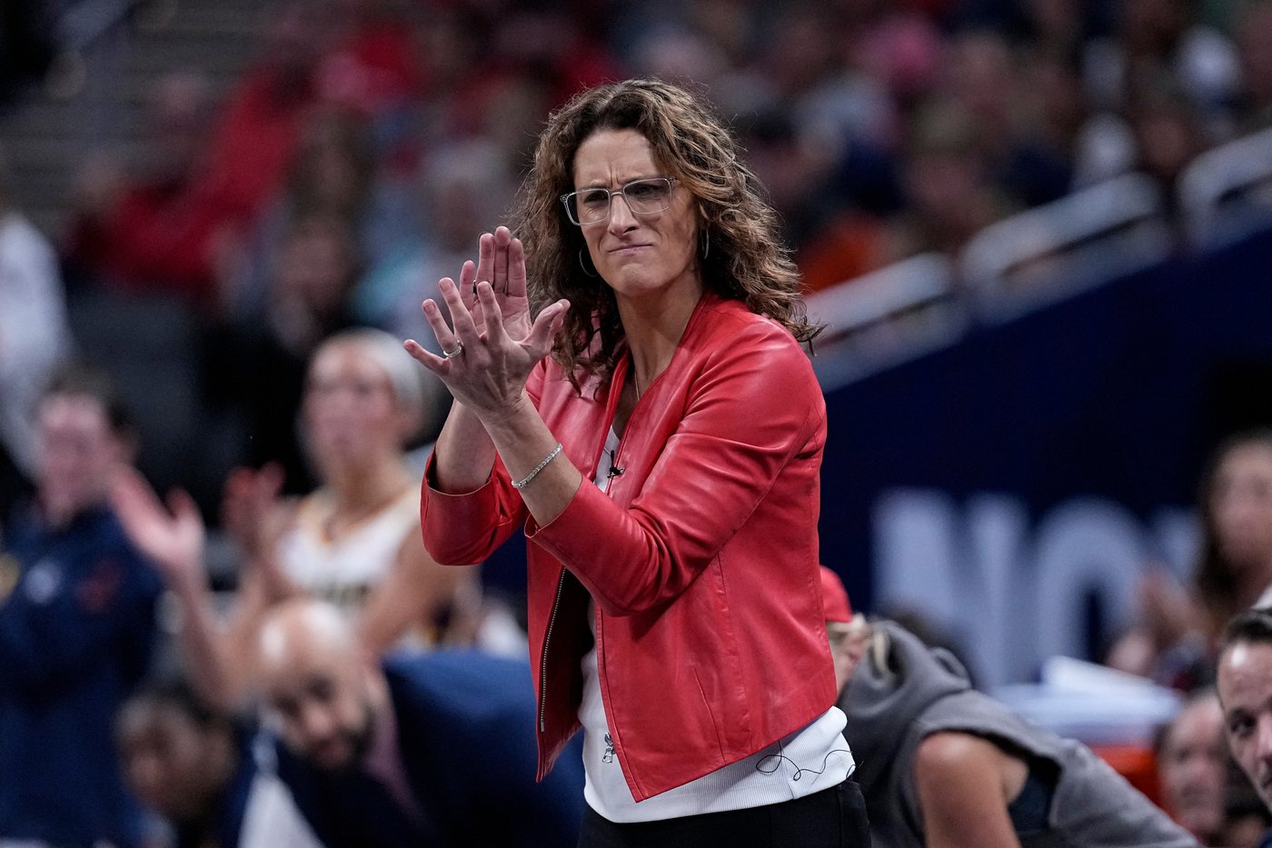 Fever All-Stars Aliyah Boston, Kelly Mitchell disappointed by home fans booing coach Stephanie White | iNFOnews.ca Fever All-Stars Aliyah Boston, Kelly Mitchell disappointed by home fans booing coach Stephanie White | iNFOnews.ca