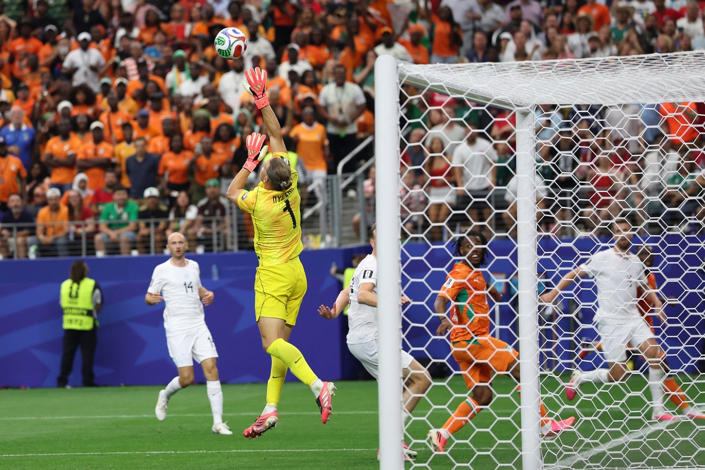 Orjan Nyland's spectacular late save will live in Norwegian lore after World Cup knockout win | iNFOnews.ca Orjan Nyland's spectacular late save will live in Norwegian lore after World Cup knockout win | iNFOnews.ca