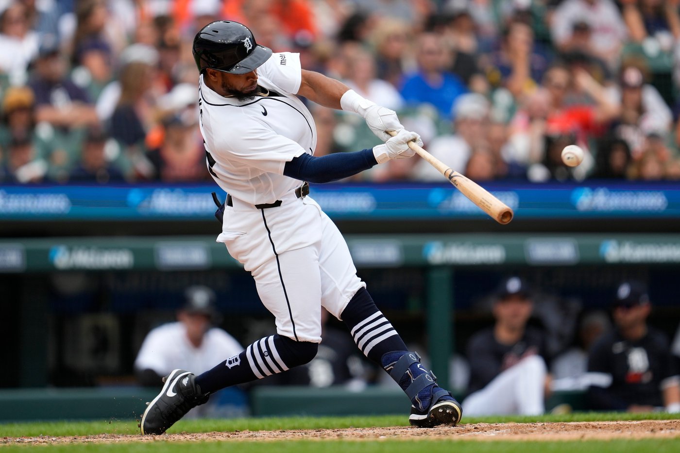 Benintendi's tie-breaking RBI single sends White Sox to crucial 4-3 win over Tigers | iNFOnews.ca Benintendi's tie-breaking RBI single sends White Sox to crucial 4-3 win over Tigers | iNFOnews.ca