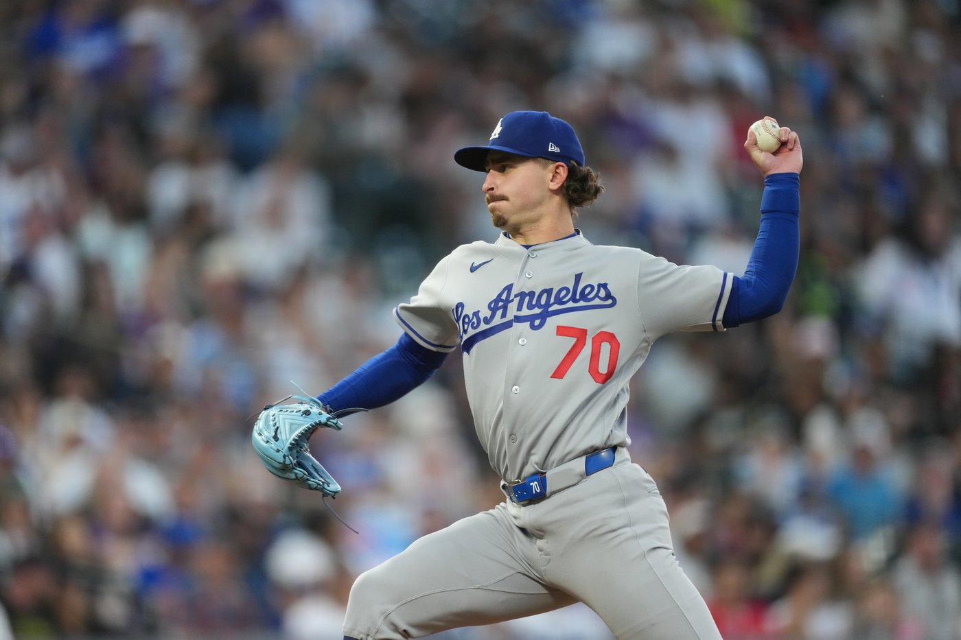 Muncy, Rushing both homer twice as Dodgers rout Rockies 12-3 behind Wrobleski to split 4-game set | iNFOnews.ca