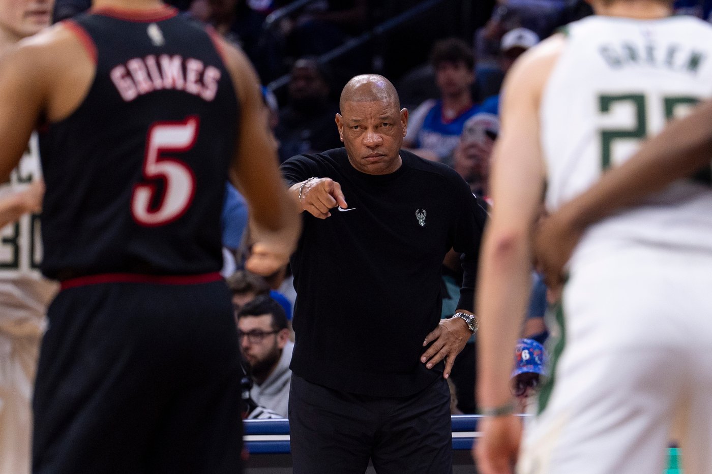 Doc Rivers steps down as Bucks' coach after 32-50 season that snapped 9-year playoff streak | iNFOnews.ca