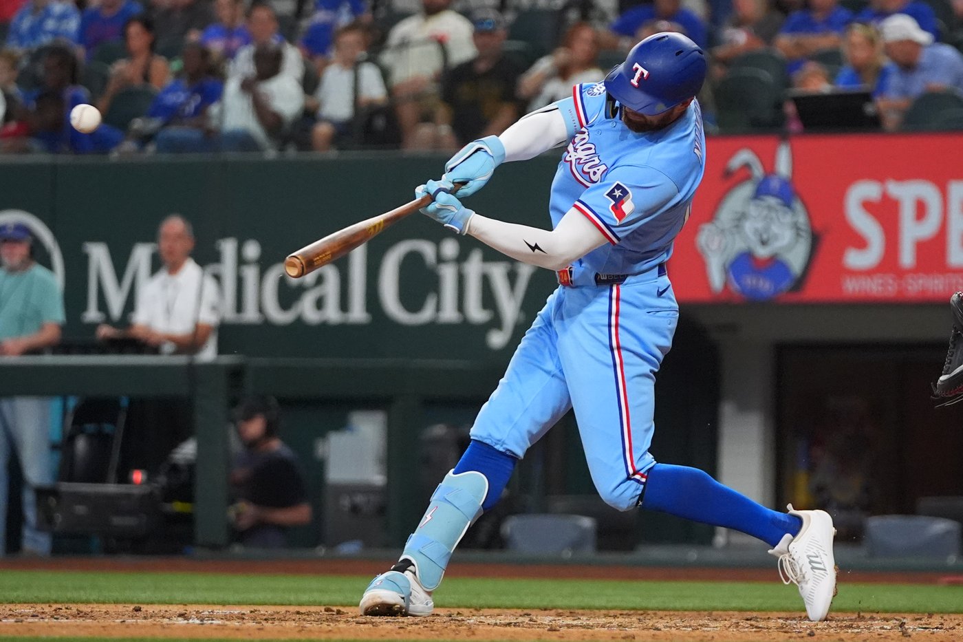 Pete Alonso has his first two-homer game with the Orioles in a 10-5 win over the Rangers | iNFOnews.ca