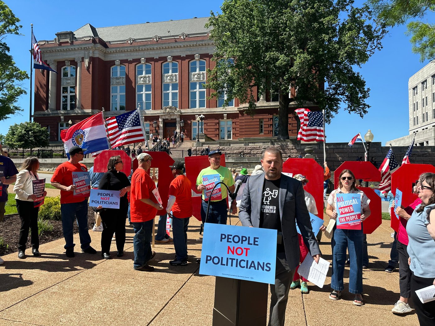 Trump's redistricting push fizzles in South Carolina Senate but wins in Missouri's top court | iNFOnews.ca