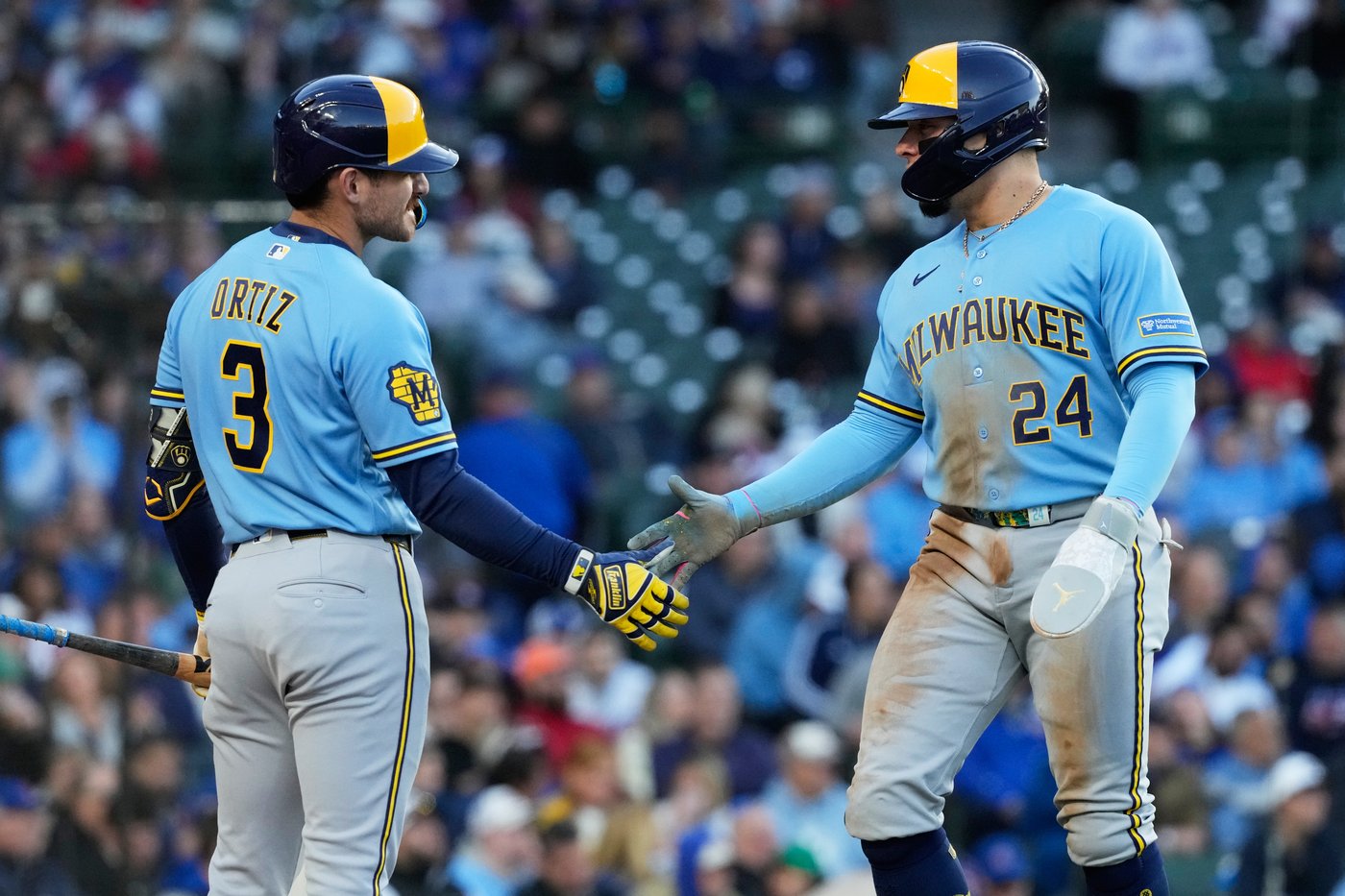 Kyle Harrison strikes out 11 as Brewers sweep sloppy Cubs with 5-0 win | iNFOnews.ca
